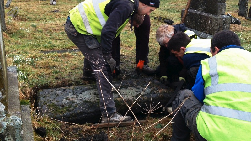 Medieval Graveslab project 3 - 13.02.15