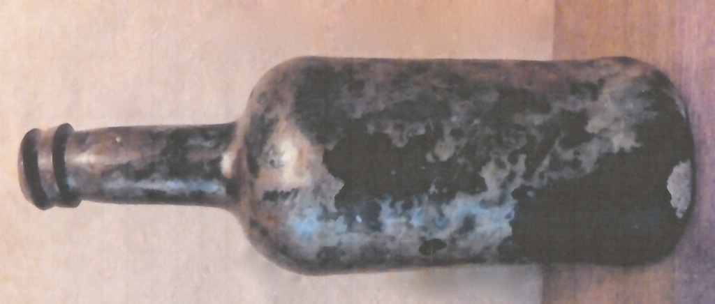 The_Peggy_Wreck_Bottle_image1.jpeg The Peggy Wreck Bottle. ht 26.5 cm dia 9 cm