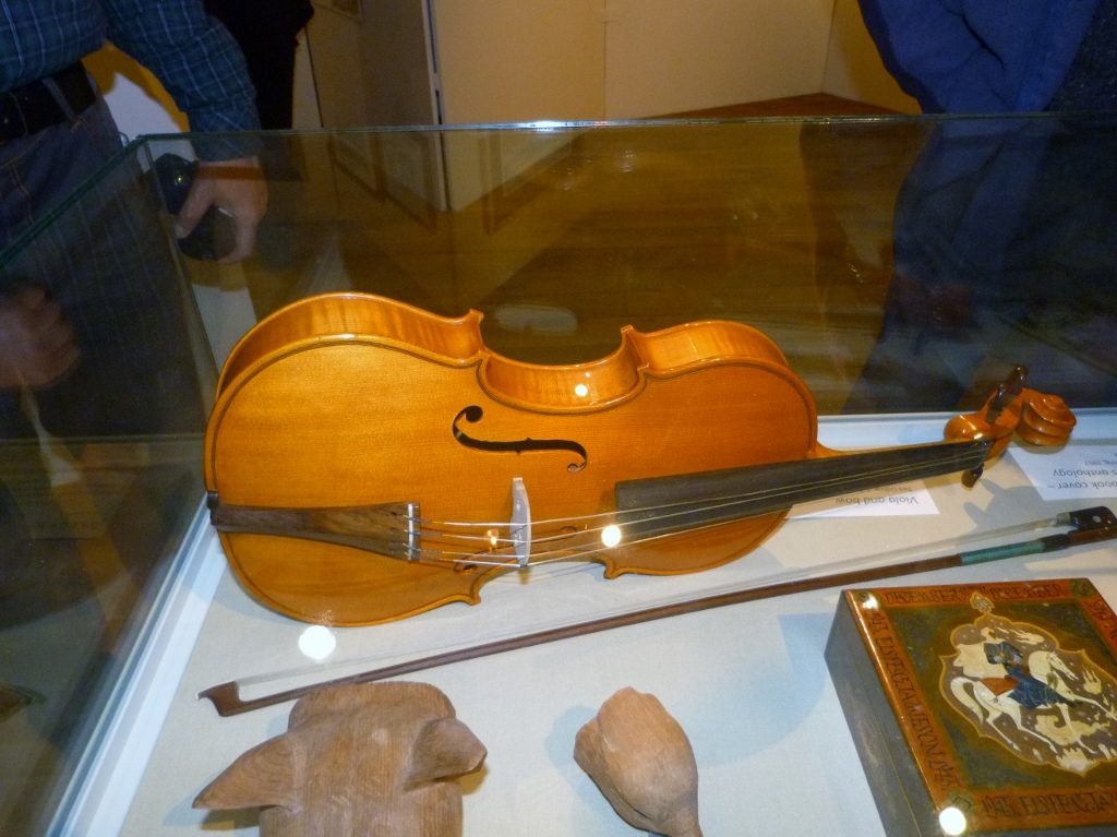 Ted Odling's instrument making