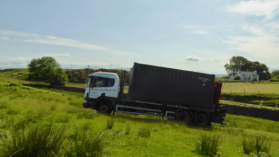Storage Container arrives 9.06.2018