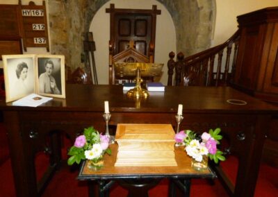 CristalLutyens memorial service 3.07.2012