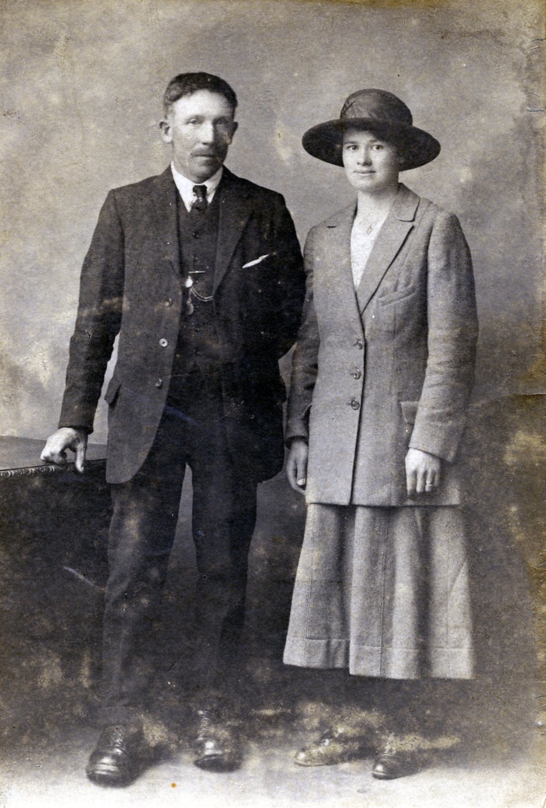 Clachan Smiddy 12 December 2014 Dugald and Mary.